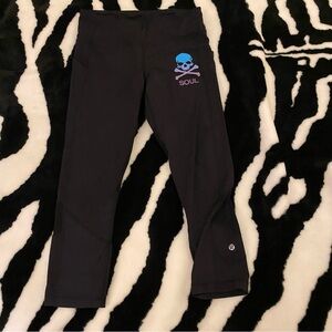 Lululemon x Soulcycle Leggings Size 6 Crop Mesh Panels & Side Pockets